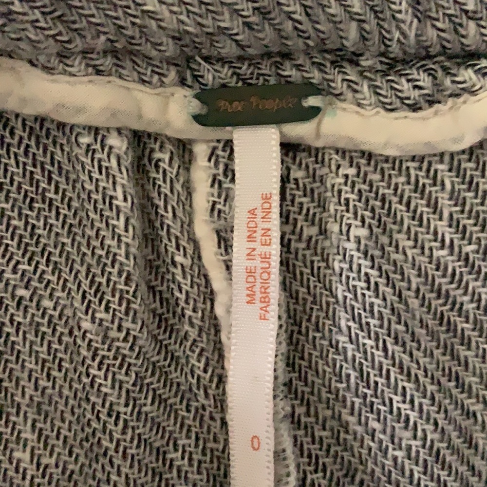 Striped Pants // - Picture 5 of 7